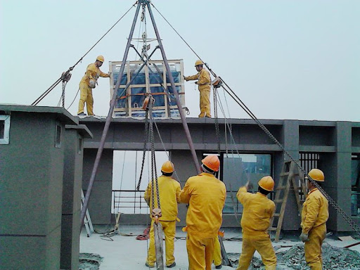 大型設備吊裝搬運安裝工需要掌握哪些安全技術措施？